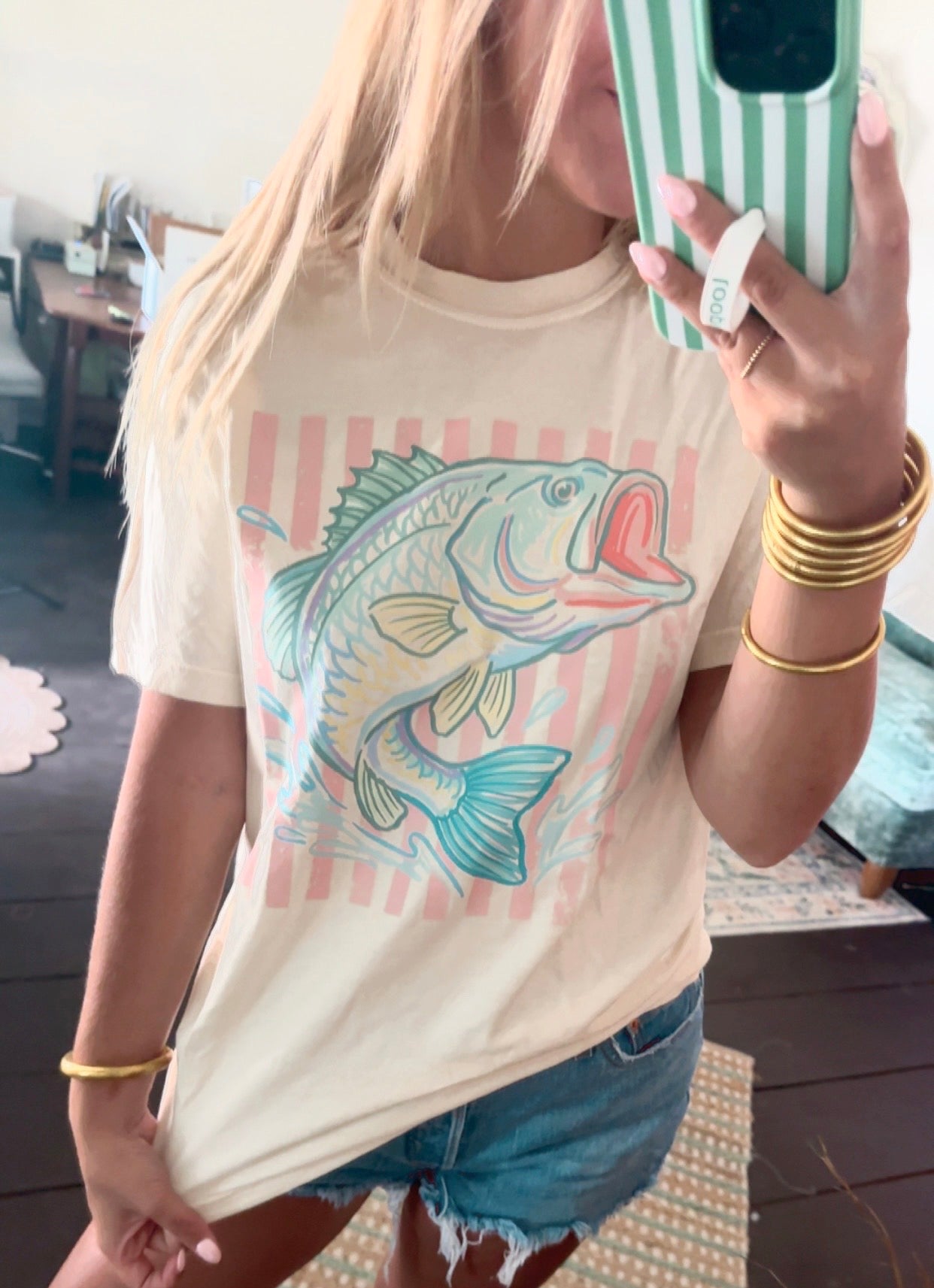 Reel ’Em In Graphic Tee