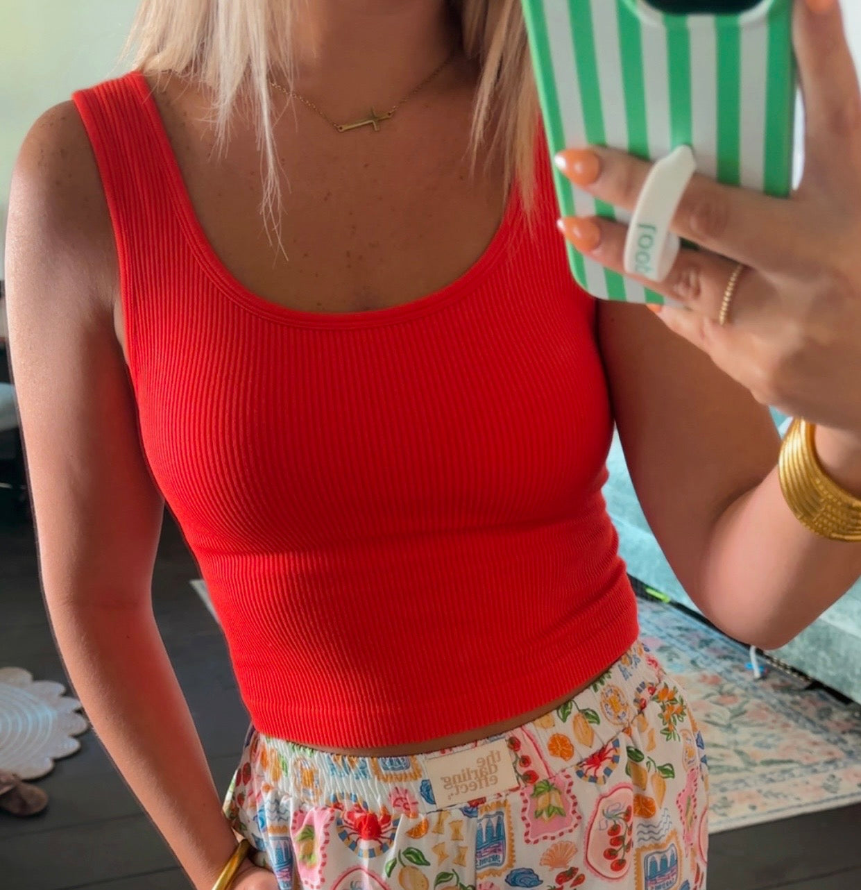 Seamless Scoop Neck Padded Tank Top