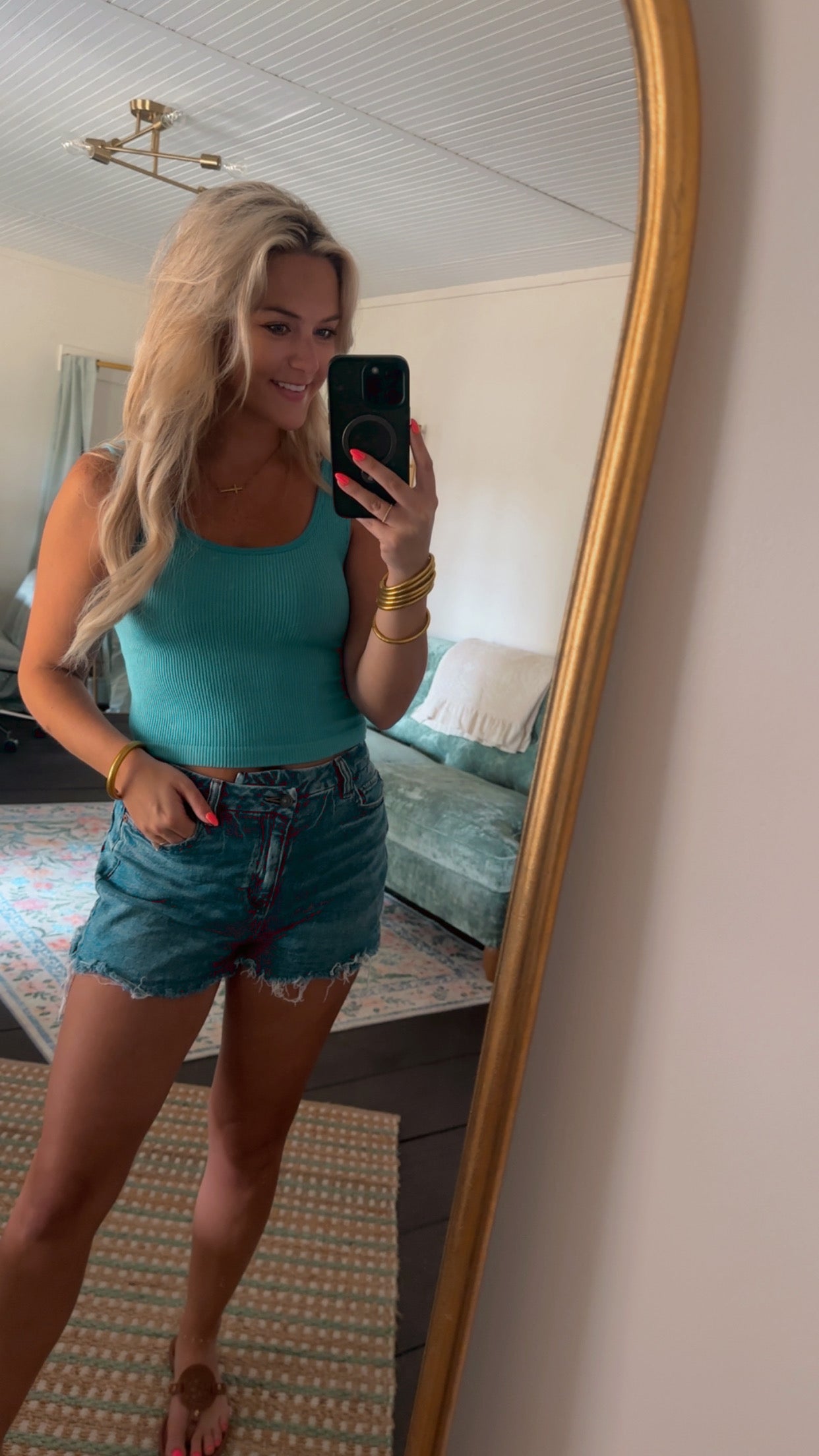 Seamless Scoop Neck Padded Tank Top