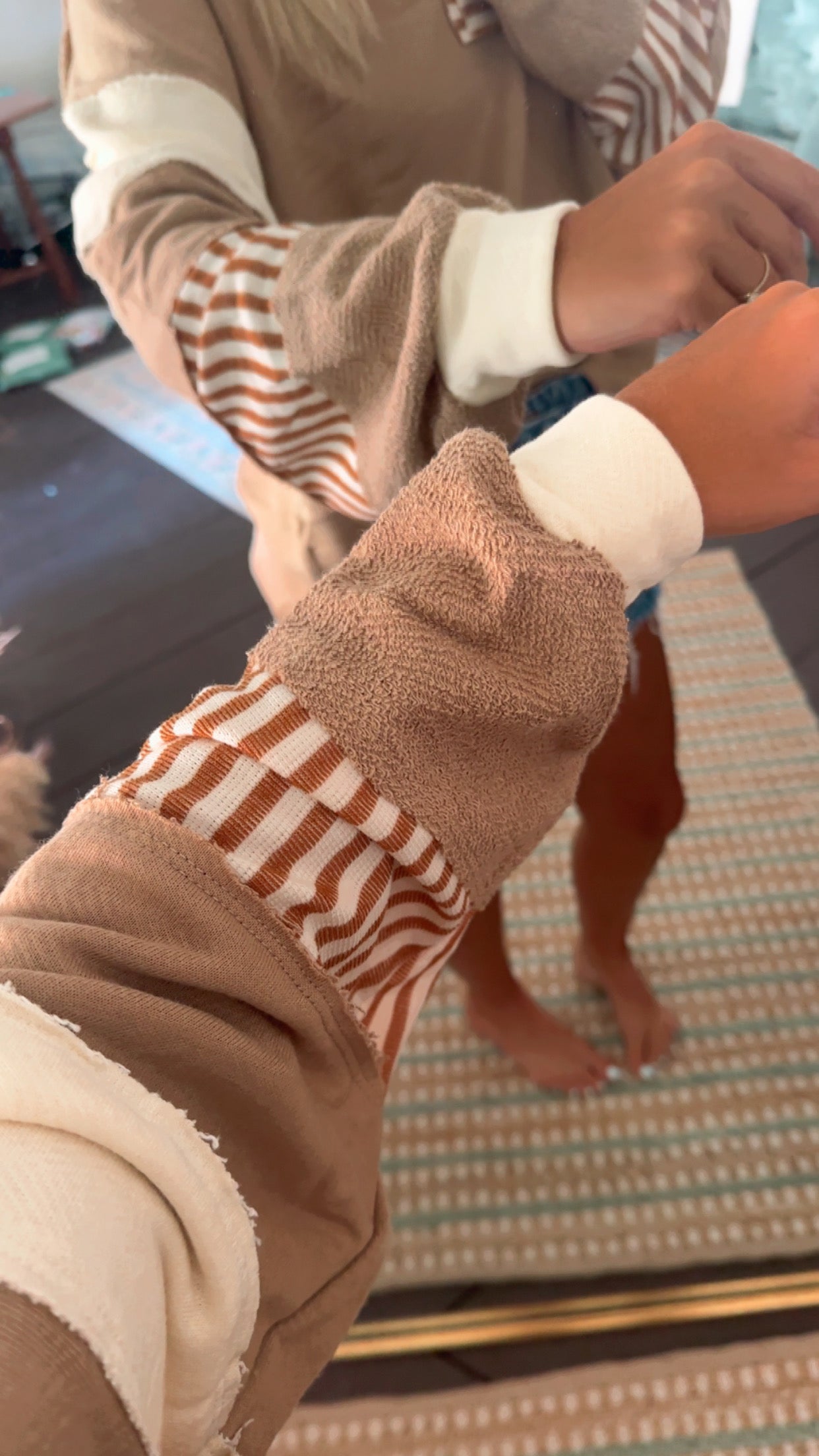 Harvest Lane Pullover