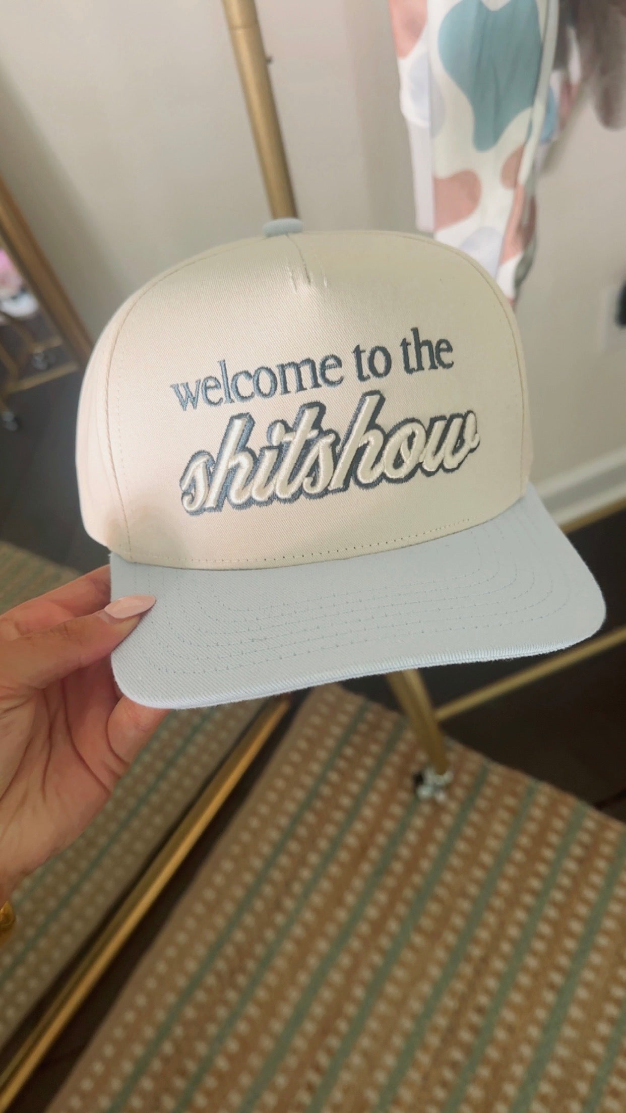 Shitshow hat