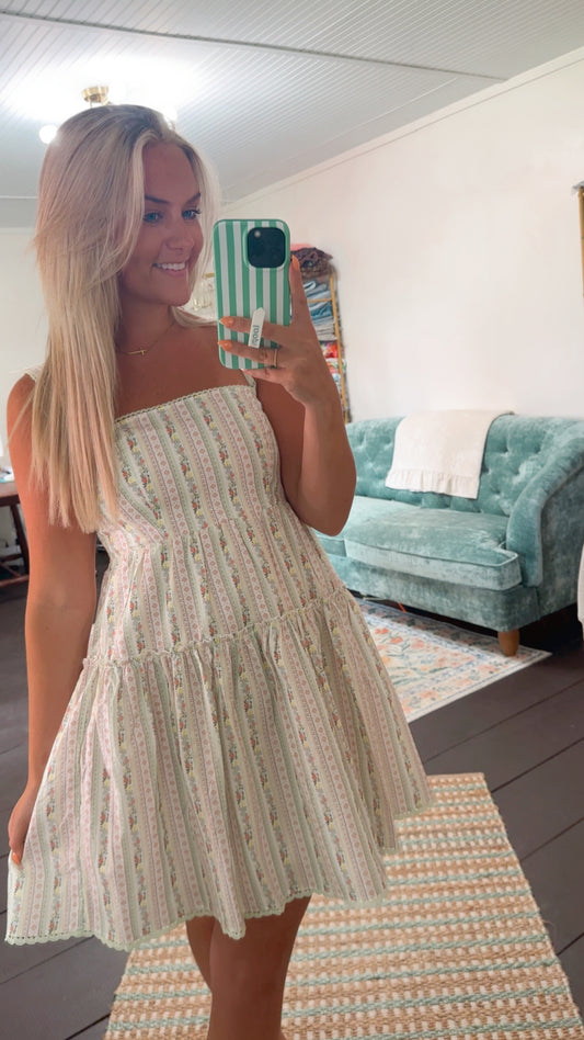 Garden Party Days Dress