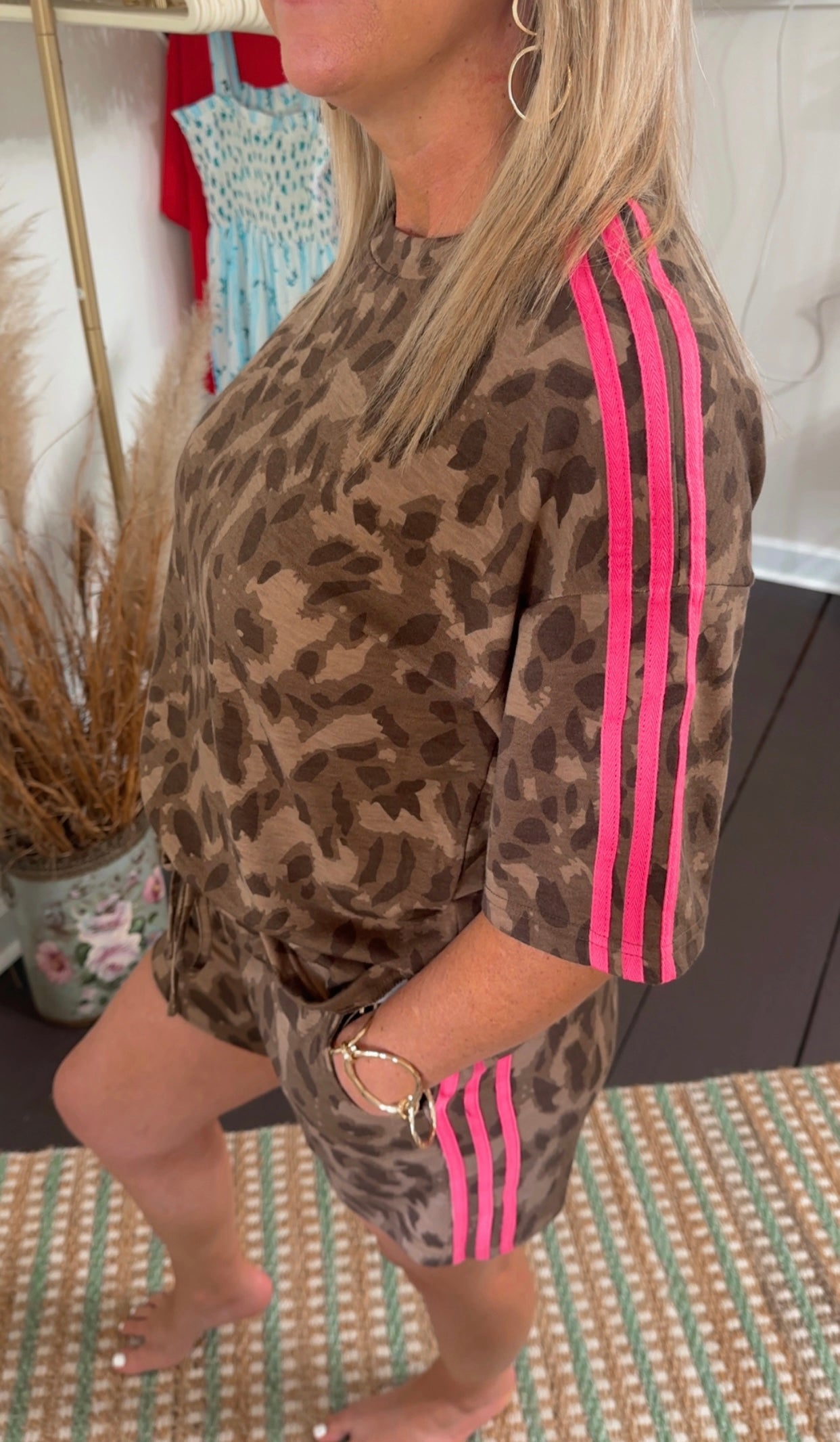 Leopard Print Shorts Set With Pink Stripes